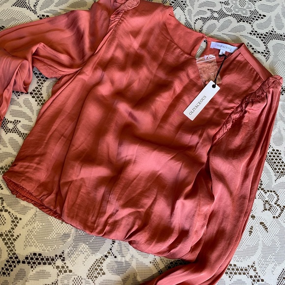 Olivaceous Long Sleeve Blouse - Picture 1 of 5